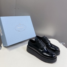 Prada Low Shoes